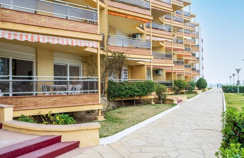 La Pineda Apartment | Apartment direct beach access 5km Port Aventura