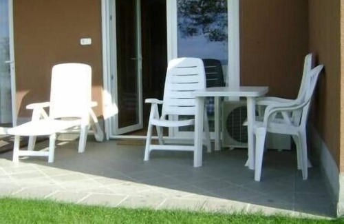Siofok Aranypart Apartment | Apartment directly at lake in groundfloor with air-conditioner with spa & WIFI