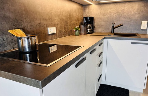 Sand in Taufers Apartment | Apartment "Duregger App Sonnenschein" with Mountain View, Garden & Wi-Fi