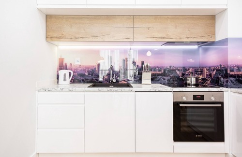 Wola Apartment | Apartment Dzielna 64/124 | WiFi, Smart TV, Garage, Balcony