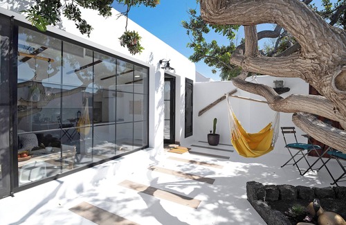 Arrecife Apartment | Apartment "El Jable" with Mountain View, Garden, A/C & Wi-Fi