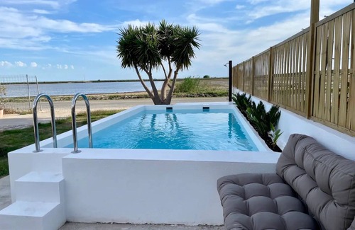 Sant Jaume d'Enveja Apartment | Apartment 'El Mirador' with Sea View, Wi-Fi and Air Conditioning