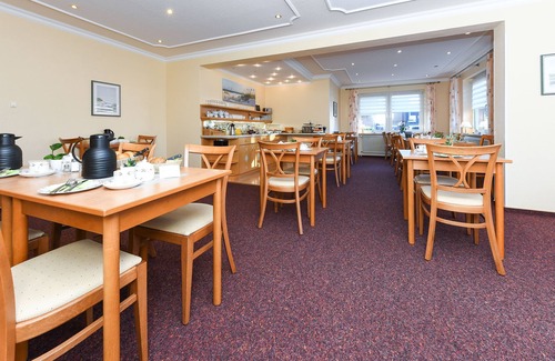 Esens Cottage | Apartment Föhr - Pension Nordkap in Bensersiel