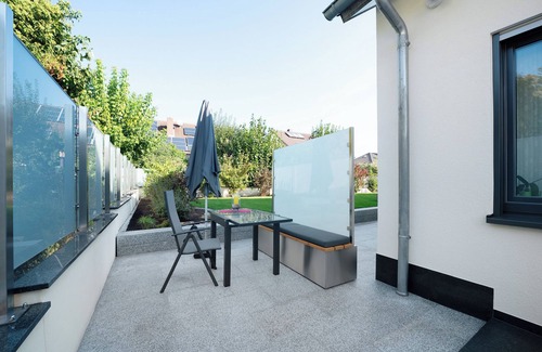 Friedelsheim Apartment | Apartment 'Ferienwohnung Morio' with Wi-Fi