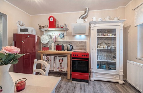 Holzminden Apartment | Apartment 'Ferienwohnung Solling-Lounge' with Shared Garden, Balcony and Wi-Fi