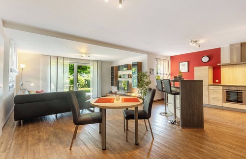 Bremm Apartment | Apartment 'Ferienwohnung Gretel' with Private Garden and Wi-Fi