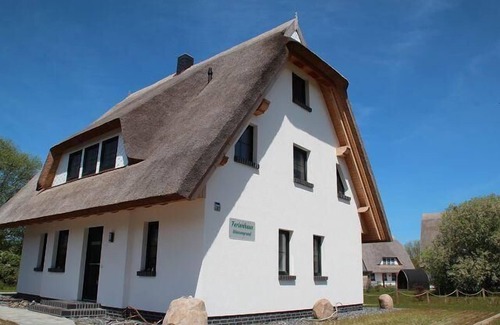 Dranske Apartment | Apartment Fewo Hiddenseeblick