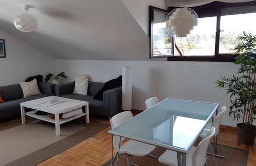 Ribadesella Apartment | Apartment/flat in a new building nearby downtown, with mountain sights and 10 minutes footwalk from the beach- Ribadesella