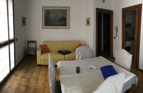 Villaggio degli Sposi Apartment | Apartment for short periods "Michélemabel". CIR: 016024-CNI-00270