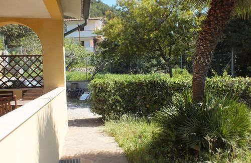 Marina di Campo Apartment | Apartment "Fornaci" near the beach with terrace