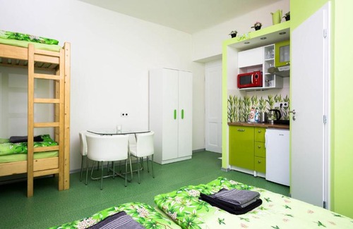 Vysehrad Apartment | Apartment Four Year Seasons - WALKABLE TO CENTRE, METRO AND RIVERSIDE