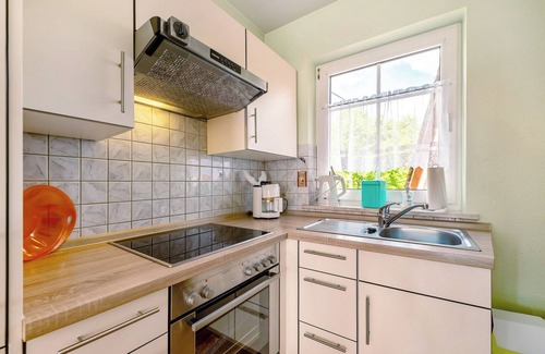 Maring-Noviand Apartment | Apartment 'Gästehaus Mühlenhof - Riesling' with Private Terrace, Private Garden and Wi-Fi