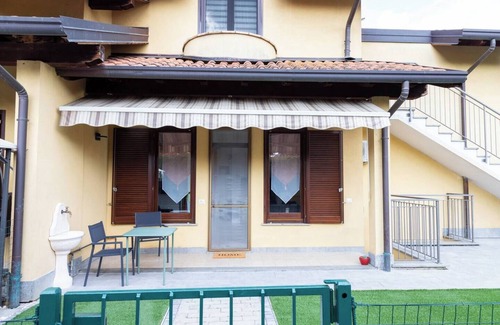 Sumirago Apartment | Apartment Giulia