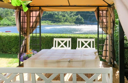 Spangereid Apartment | Apartment Grønsfjord - SOW418 by Interhome