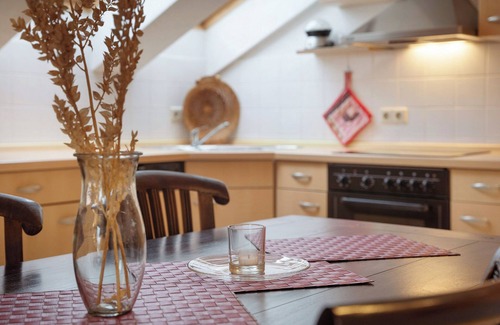 Muritz Apartment | Apartment 'Gutsfrau 14' with Shared Garden and Wi-Fi