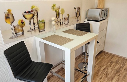 Freiimfelde - Kanenaer Weg Apartment | Apartment Halle Saale - beautiful modern furnished 2R-apartment for 1-3 pers.