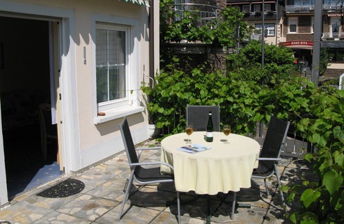 Valwig Apartment | Apartment Herrenberg, gr. Sun terrace in Valwig, 3km from Cochem