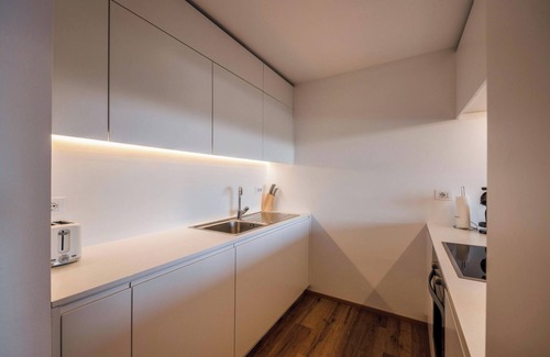 Avelengo Apartment | Apartment 'Hirzer Residenze Moritz' Close to Merano with Mountain View & Garden