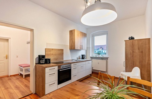 Templin Apartment | Apartment 'Im Herzen Templins Obergeschoss' with Shared Terrace, Shared Garden and Wi-Fi