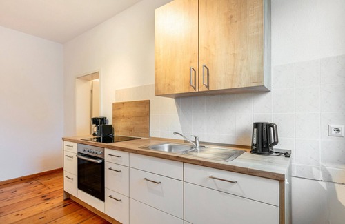 Templin Apartment | Apartment 'Im Herzen Templins Obergeschoss' with Shared Terrace, Shared Garden and Wi-Fi