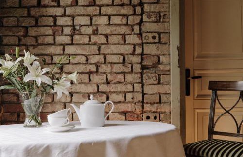 Hessenburg Apartment | Apartment im Kranich Hotel