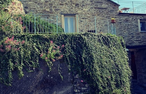 Ubaghetta Costa House | Apartment in a quiet rustico close to the beaches