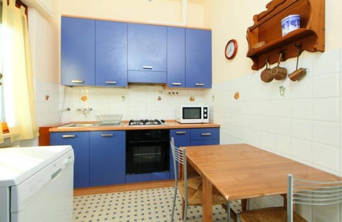 Camaiore House | Apartment in a villa, with private pool, garden, in a quiet location.