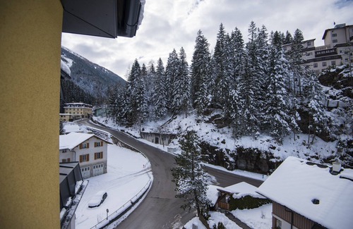 Bad Gastein Apartment | Apartment in Bad Gastein near Ski Lifts