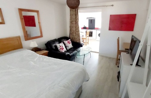 Basingstoke Apartment | Apartment in Basingstoke