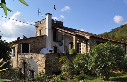 Casanova Lerrone Apartment | Apartment in castle-like country house (Rustico)