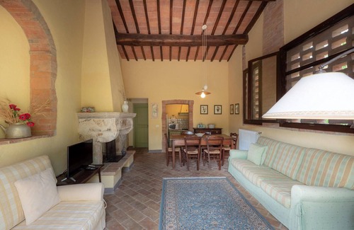 Simignano Cottage | Apartment in Chianti with pool ID 3939