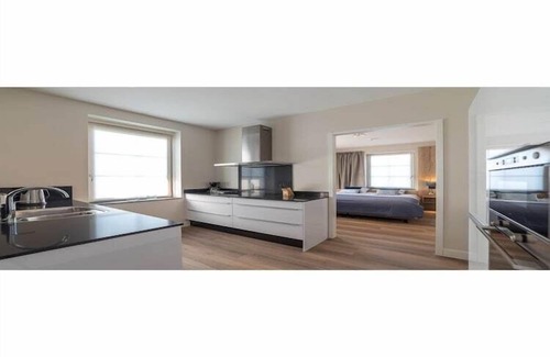 Colijnsplaat Apartment | Apartment in Colijnsplaat with Sauna and Jacuzzi
