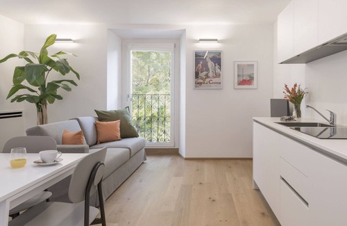 Como City Centre Apartment | Apartment in Como with 2 bedrooms sleeps 4