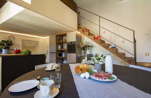 Oltrarno Apartment | Apartment in Florence with 5 bedrooms sleeps 10
