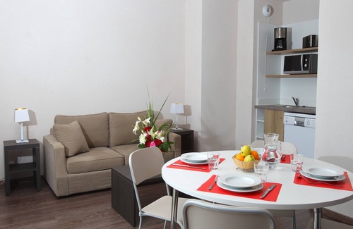 Roz-sur-Couesnon Apartment | Apartment in France with Modern Design