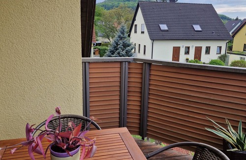 Biesnitz Apartment | Apartment in Görlitz Biesnitz with a view of the Landeskrone