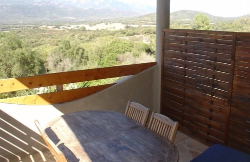 Figari Apartment | APARTMENT IN HOUSE FIGARI