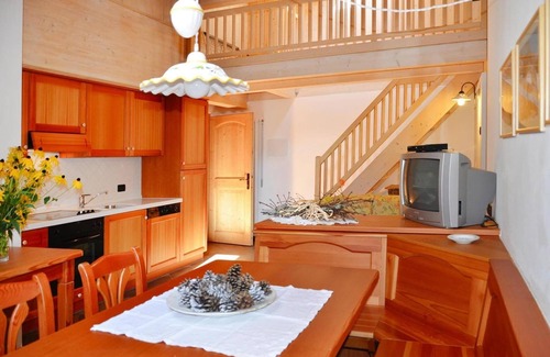 Pellizzano Apartment | Apartment in Pellizzano with paid sauna