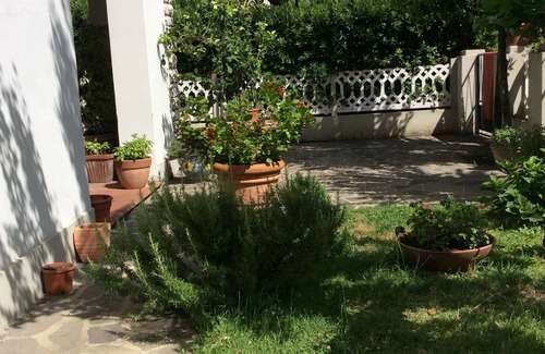 Pisa Apartment | Apartment in quiet area near the walls, the cathedral and the Leaning Tower