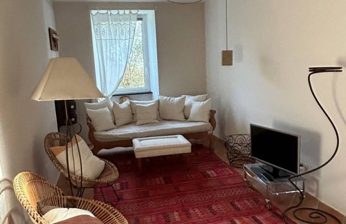 Rapallo Apartment | APARTMENT IN RUSTIC HOUSE WITH POOL