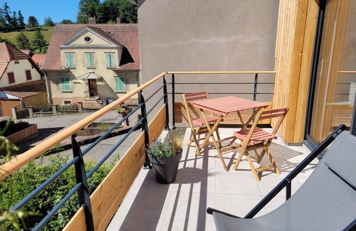 Wattwiller Apartment | Apartment in the heart of the Village with terrace