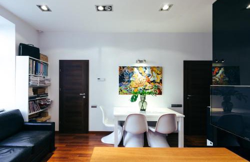 Srodmiescie Apartment | Apartment In The Strict City Centre