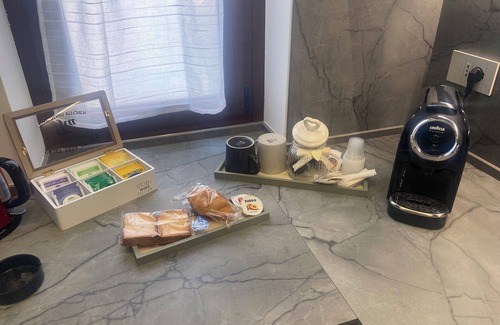 Pero Apartment | Apartment in villa 1 minute walk from M1 metro, with pets allowed