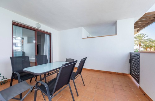 Vera Beach Apartment | Apartment 'Incredible Playazo Vera' with Shared Pool, Private Terrace and Air Conditioning.