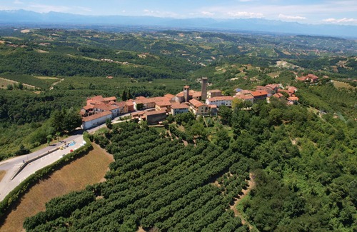 Albaretto della Torre Other | Apartment for 4 people with 1 bedroom, bathroom, living room.