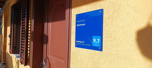 Materdomini Apartment | Apartment