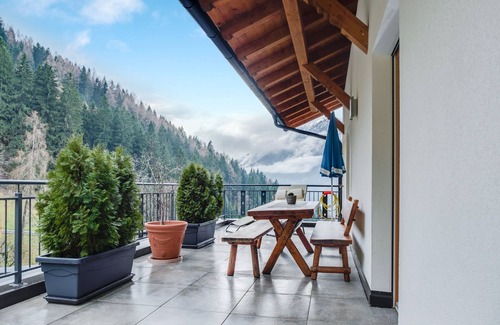 San Leonardo in Passiria Apartment | Apartment "Hofschenke Pfeiftal Hofblick" with Terrace, Garden & WLAN