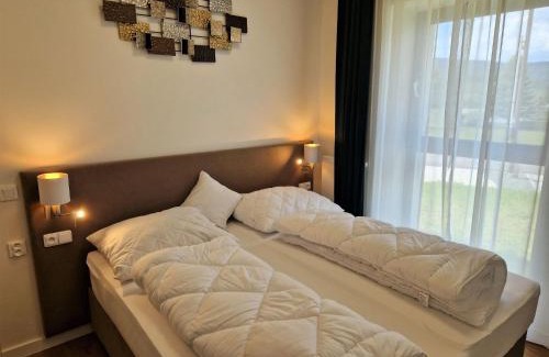 Svinna Apartment | Apartment Javorná Lodge by Interhome