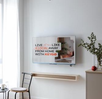 Kentron Apartment | Apartment KeyGo #0065 is the key to a comfortable location
