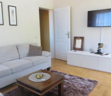 Ciganska Mahala Apartment | Apartment Krin